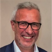 Prof. Dr. Alexander Suhm