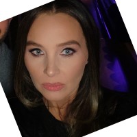 Lorraine Wake