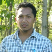 SUMAN MOYONG