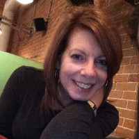 Kelly Stevenson, Chrl