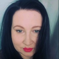 Юна Шароватова