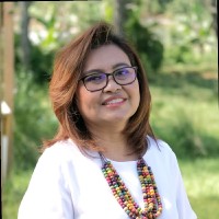 Sarah Jeanin Rumahloine