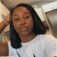 Prisca Minus