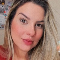 Carolina Araújo