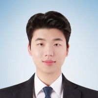 김현용