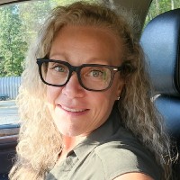 Tina L Carpenter