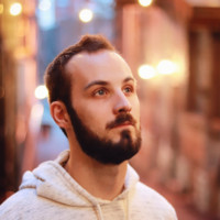 Derik Thomas