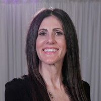 Leigh Thompson