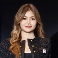 Veronica Wong , (CPA/ CHt)