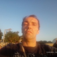 Деян Донев