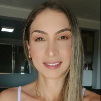 Jhenifer Godoi