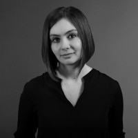 Evelyn Zsurzsa-Simon
