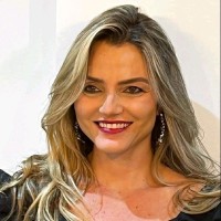 Danielle Oliveira