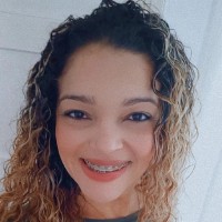 Pauliana Aparecida Neves Mariano