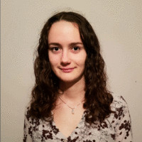 Mojca Komavec