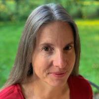 Ghislaine Joly