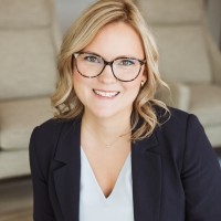 Véronique Girard, B.A.A.