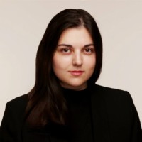 Anna-Helena Mihov, Cfa