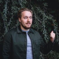 Sam Lowe