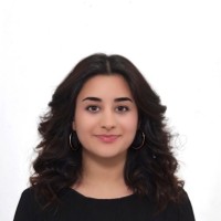 Mona Farhangi