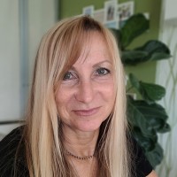 Bettina Machacek