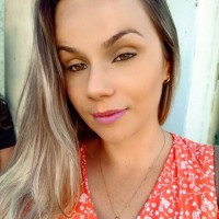 Ana Carolina Curtinhas Zignago