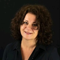 Monique Van Der Heijden