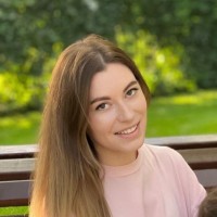 Veronika S.