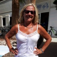 Carole Dickson-Earle