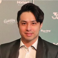Alex Tan