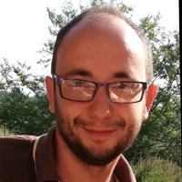 Stéphane Girard