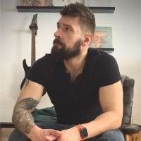 Julian Wallach