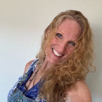 Barbara Doss