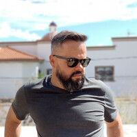 Victor Hernandez