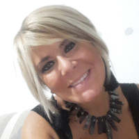 Carmela, Linda Leonetti