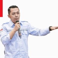 Arif H
