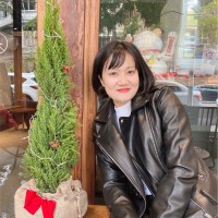 Molly Huyền Trần