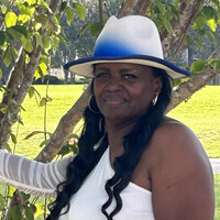 Vivian Mcteer