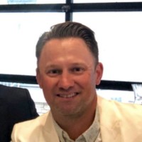Michael Starnes