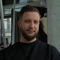 Вячеслав Макась