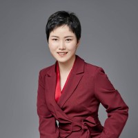 Elaine Dong