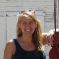 Julie Nelson