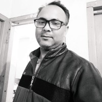 Dr. Nilesh Kumar