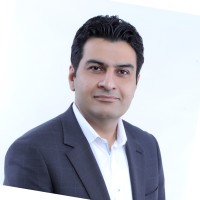 Babak Naderi Pour