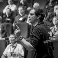 Chris van Beek