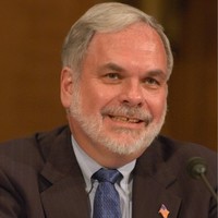 William T Smith