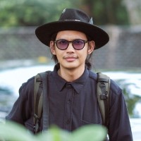 Ade Wahyudi
