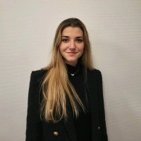 Anna De Barros