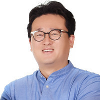 ERIC KYEHYUK AHN