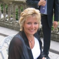 Mary MacRae
